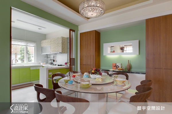 相信不少人都知道,開放式空間的設計讓空間看起來更寬